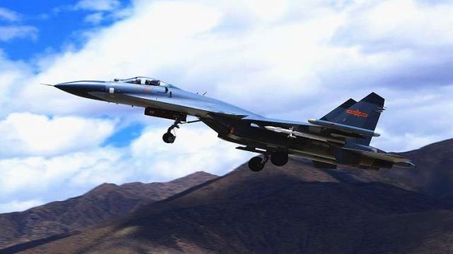 الشبح الصينية تستعرض أسلحتها