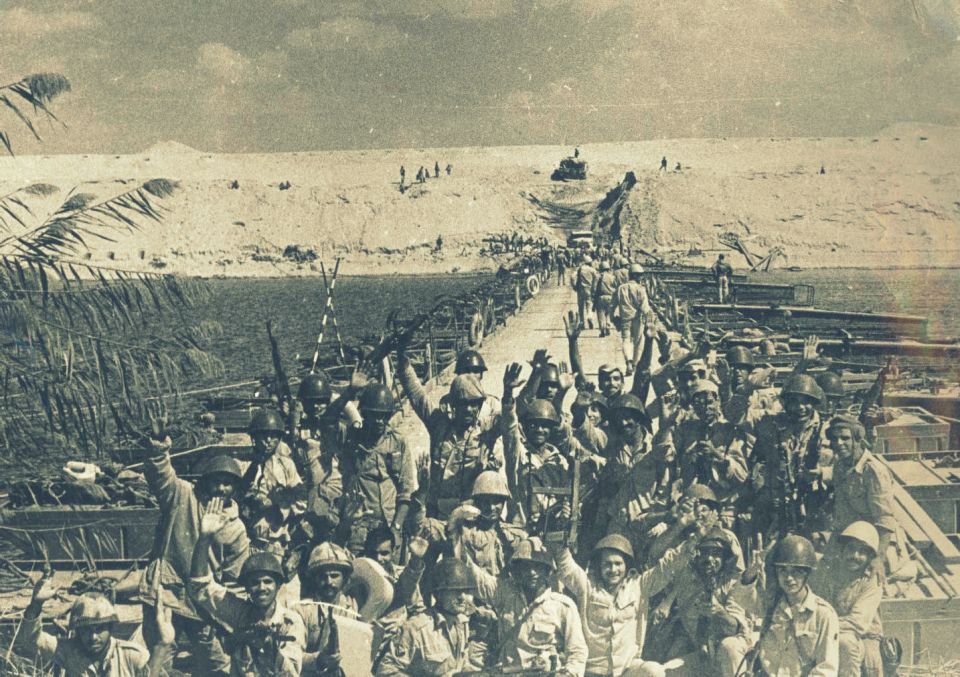 ارتبطت الحرب بالإنتاج على نحو وثيق ولم تكن هناك ـ رغم الأعباء الضخمة ـ أزمات تموينية حادة