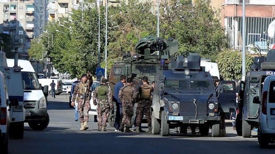 تركيا تفرض حظر التجوال في ديار بكر ذات الغالبية الكردية