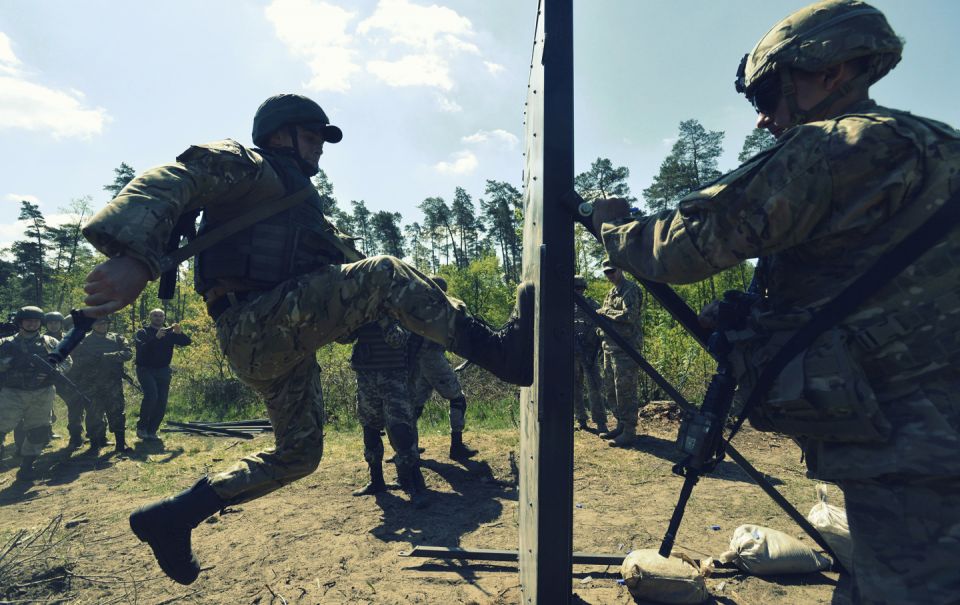 «فن العمليات الحديث في الاستراتيجية العسكرية الروسية»