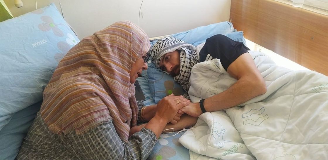الغضنفر أبو عطوان ينتصر على السجان الصهيوني بعد إضرابه عن الطعام لـ65 يوماً