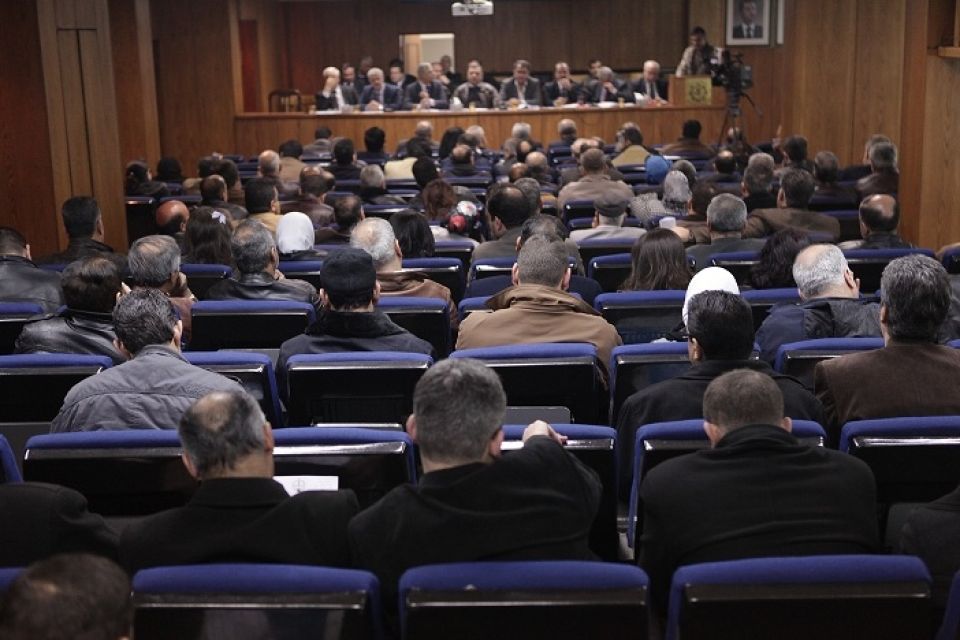 صرف تعويضات العاملين بالبحث العلمي والروتين القاتل