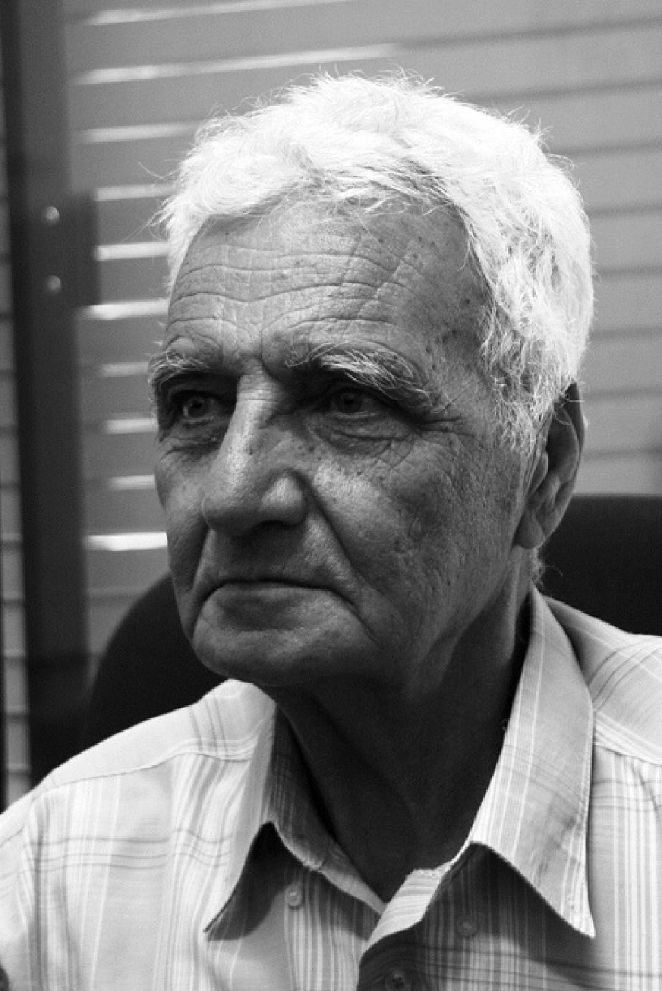 من الذاكرة : &laquo;دليلي احتار&raquo;