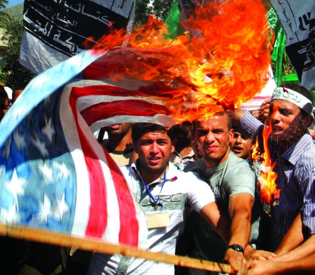 الصراع الإيدولوجي كممارسة إيديولوجية