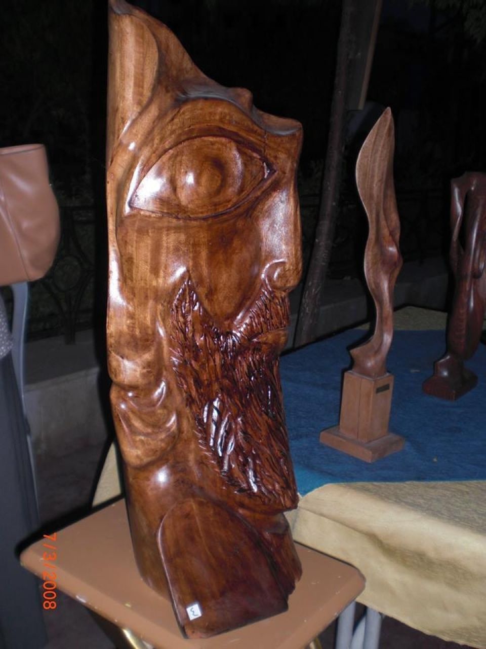 محمد بعاج يطور الهوية من خلال منحوتاته