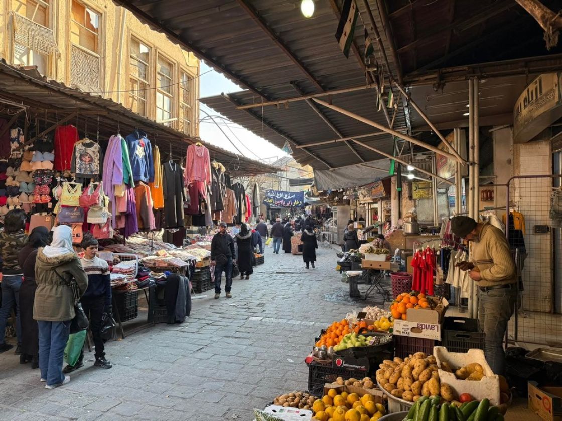«النافذة المكسورة»