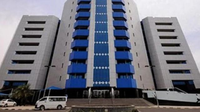 السودان: أزمات مستمرة رغم العملات الجديدة