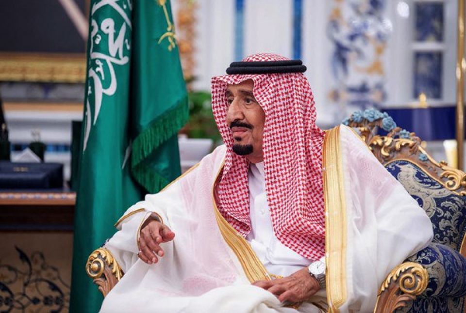 الملك السعودي يدعو الرئيس الإيراني لزيارة الرياض