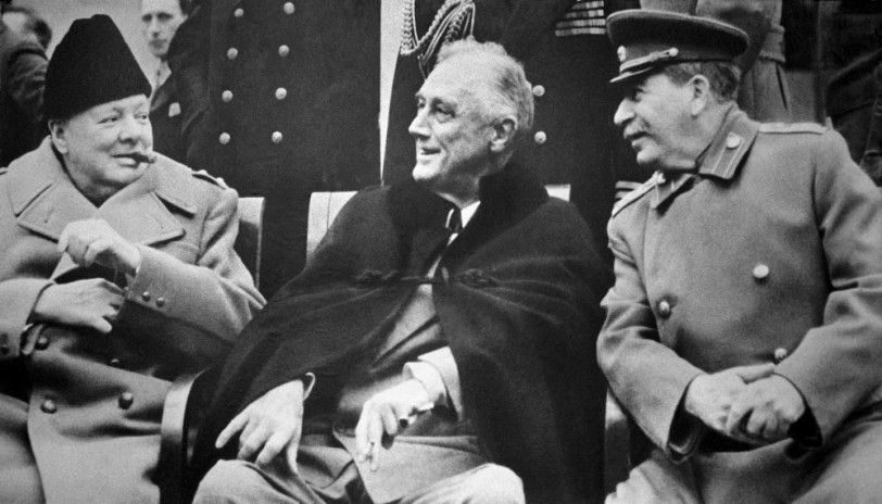 تدشين نصب تذكاري لـ&quot;الثلاثة الكبار&quot; ستالين وروزفلت وتشرشل في الذكرى الـ70 لمؤتمر يالطا