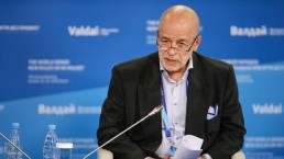 وسيط مباحثان موسكو بين السوريين فيتالي نومكين