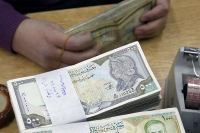 سعر الصرف.. على (إيقاع) الطلب غير المشروع!