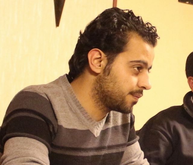 بين فاشيتين... الحل السياسي ترياقاً