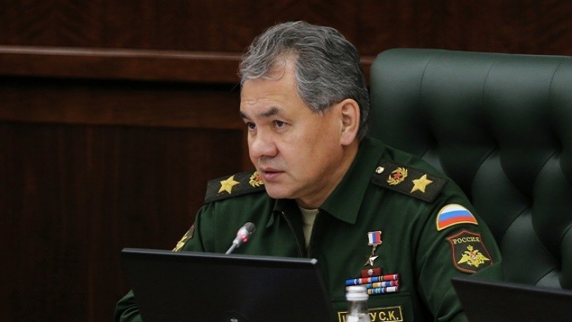 وزير الدفاع الروسي: غواصة روسية وجهت لأول مرة من البحر المتوسط ضربات إلى داعش بصواريخ &quot;كاليبر&quot;