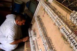 حلب بين الكهرباء و«الأمبيرات»: المواطن منهوبٌ ومستغفل..!