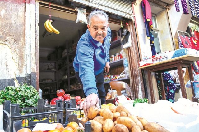 أصحاب الأجور:  &laquo;الربح من أمامكم&raquo;...