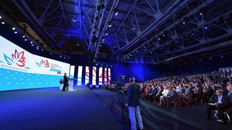 بوتين في منتدى الشرق الاقتصادي المنعقد في فلاديفوستوك