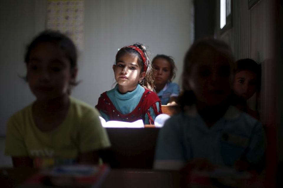 اليوم الأول للطفل في المدرسة