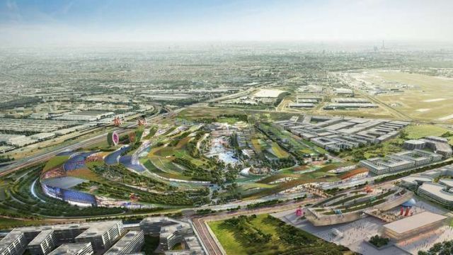 صب خرسانة لأطول برج في إفريقيا بمصر