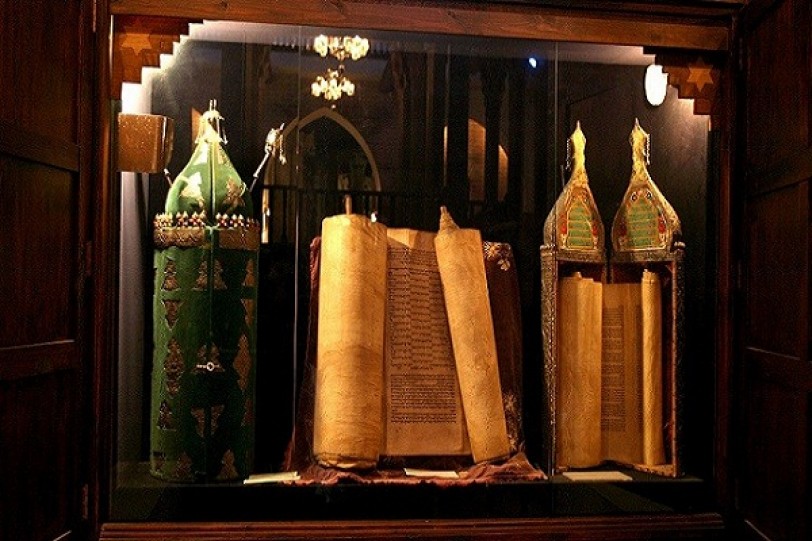 العراق يحتج على &laquo;إسرائيل&raquo; ويطالبها باسترجاع مخطوطاته