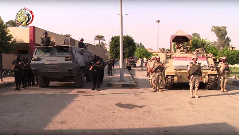 من تجهيزات الجيش المصري اليوم بعد وقوع العملين الإرهابيين