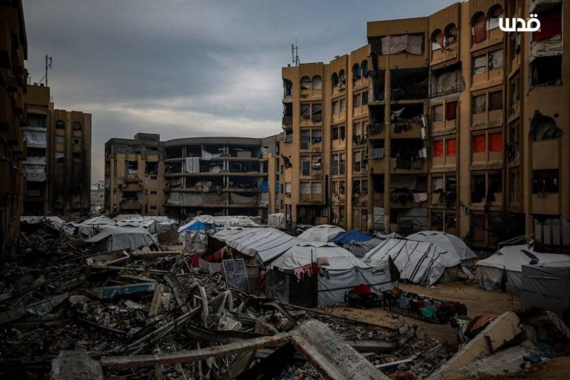 غزة: قصف &laquo;إسرائيلي&raquo; يزيد معاناة النازحين في الخيام المتهالكة تحت الشتاء