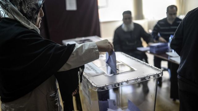 «العدالة والتنمية» محكوم بتغيير السياسات الخارجية