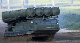 روغوزين يؤكد تسليم إيران منظومات "إس-300"