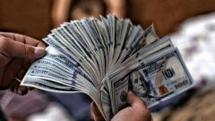 افتتاحية قاسيون 1092: على الدولة التخلي عن الدولار وبسرعة!