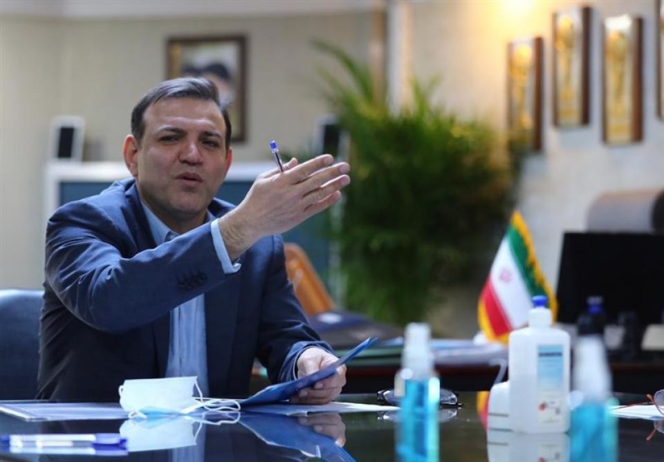 إيران تقيل مسؤولاً بشبهة عقد مع "شركة صهيونية"