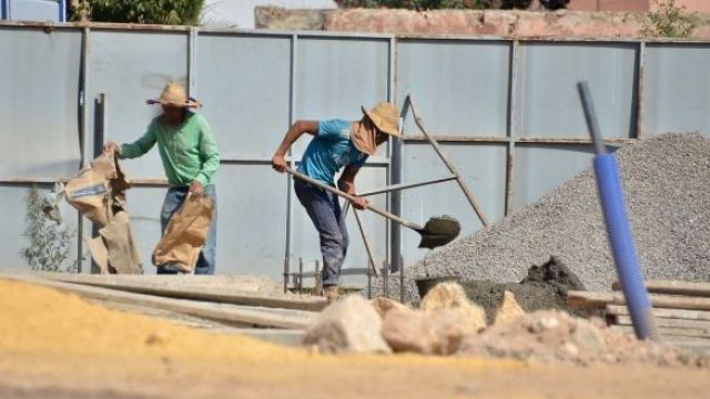 رجال تحت الشمس