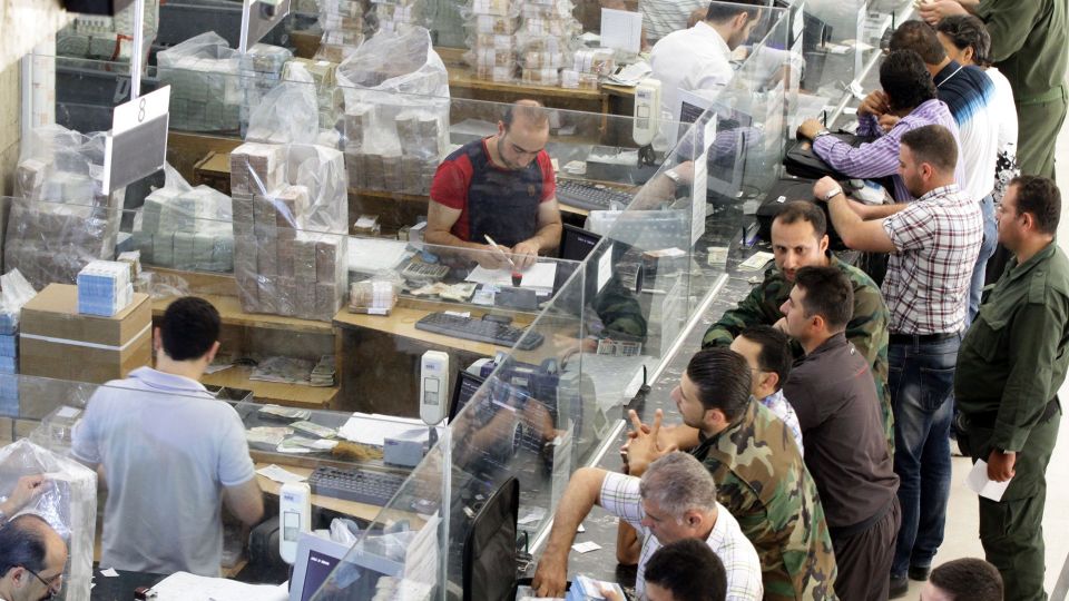 تفشي الرشوة والتغطية ع الفساد الكبير