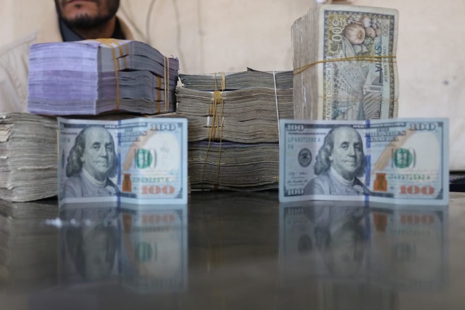 سعر الصرف أحد أدوات توزيع الثروة المجحف لمصلحة كبار أصحاب الأرباح!