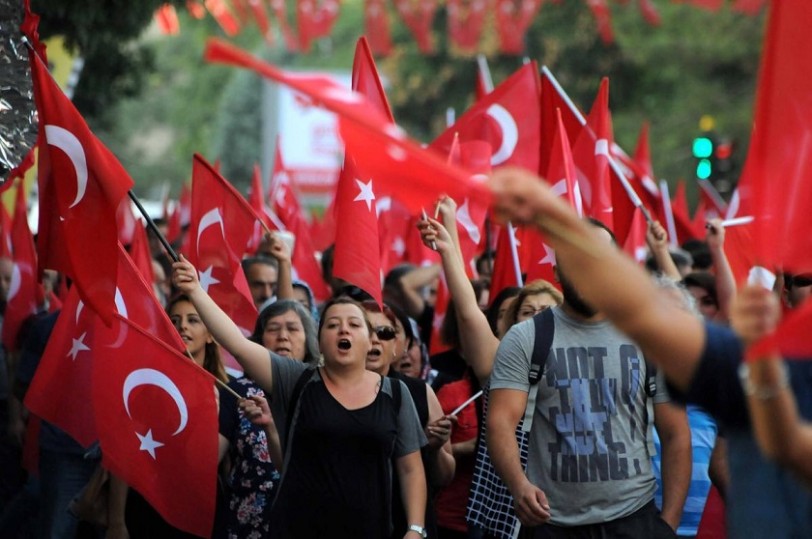 مظاهرات في معظم المدن التركية ضد نتائج الاستفتاء