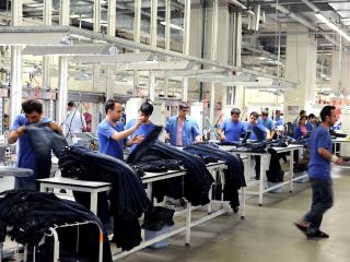 أولويات الطبقة العاملة لا تتقاطع مع الرسائل الإعلامية للاتحاد