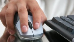 المواقع الإكترونية الرسمية غير مستثمرة.. وباردة!