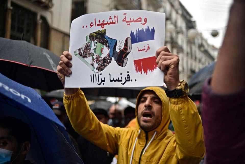 فرنسا تتابع عقلية المستعمر في الجزائر والأخيرة تناور