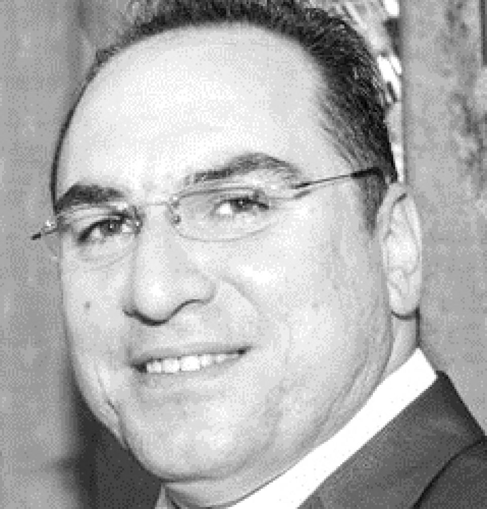 لا يموت حق : الانتخاب