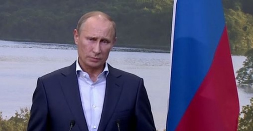 بوتين: تسليح المعارضة السورية سيؤدي فقط إلى استفحال الأزمة