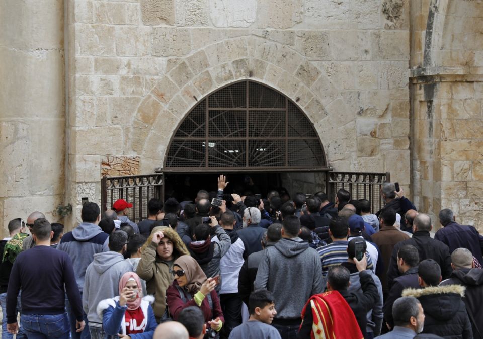 الشعب الفلسطيني...صمّام الأمان