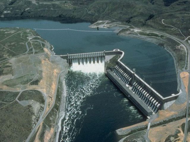 بعد اتفاقية عسكرية بينهما، تحذير مصري-سوداني قد يزيد التوتر مع إثيوبيا حول &laquo;سدّ النهضة&raquo;