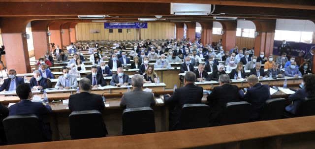 من المجلس العام لنقابات العمال