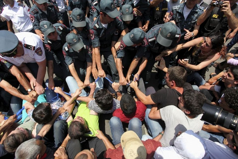 هل بدأ التدخل الأمريكي في أرمينيا؟