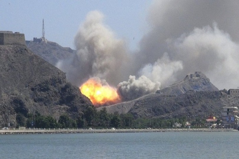 الحوثيون يوافقون على محادثات سلام والحرب متواصلة