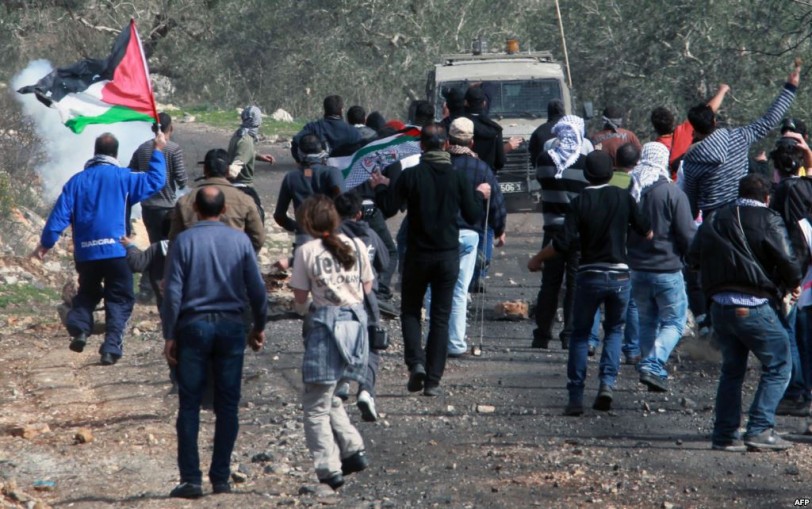 اصابة ثلاثة عمال فلسطينيين برصاص الاحتلال في شمال قطاع غزة