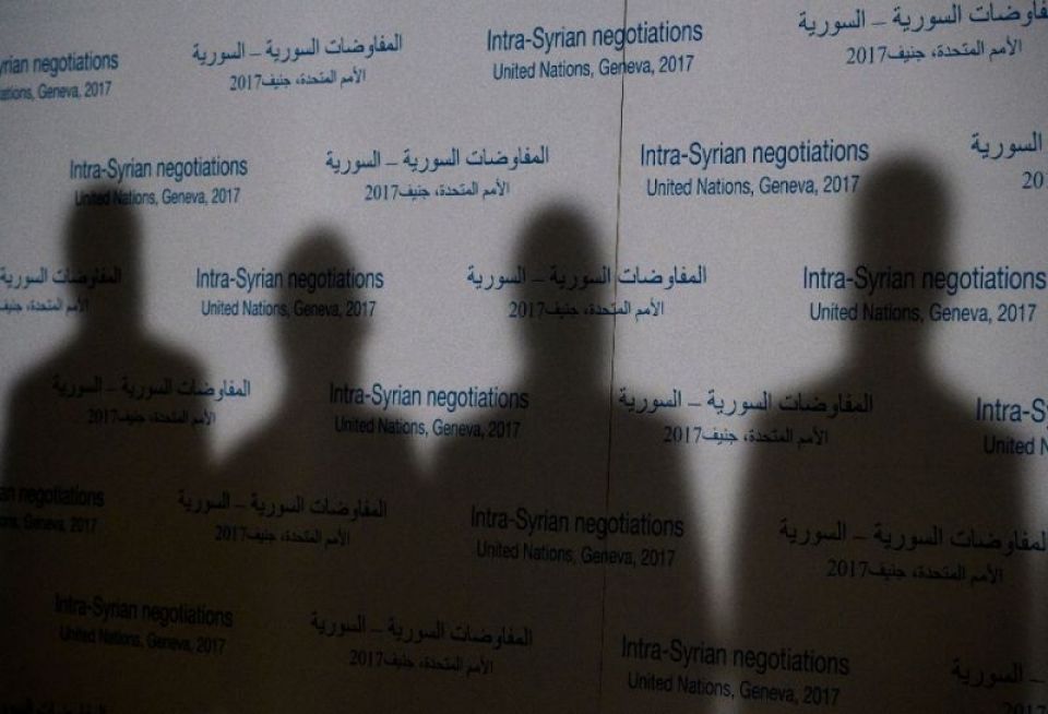 حبل الأكاذيب (1)