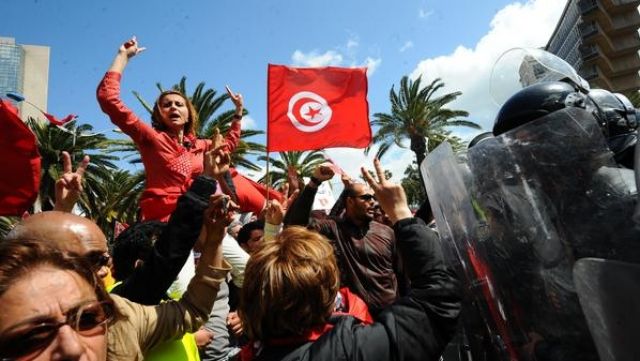 تونس: إرهاصات تكريس «ما بعد بن علي»