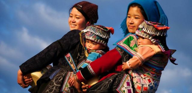 أسئلة عديدة عن نظرة جديدة للعالم والذات!