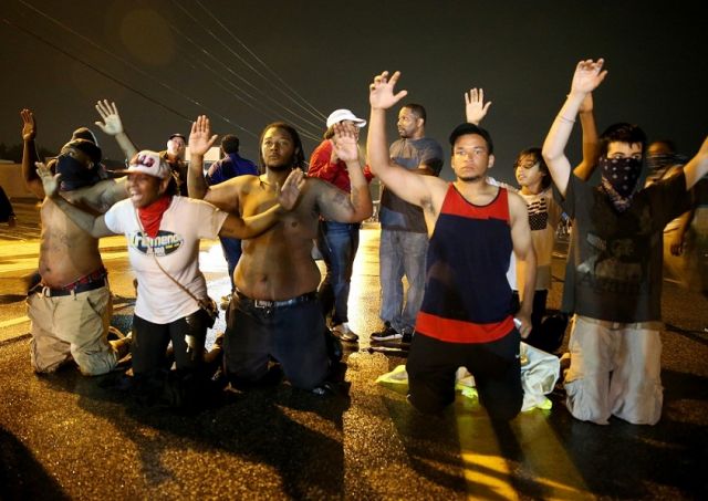 ما الذي يحدث هناك؟