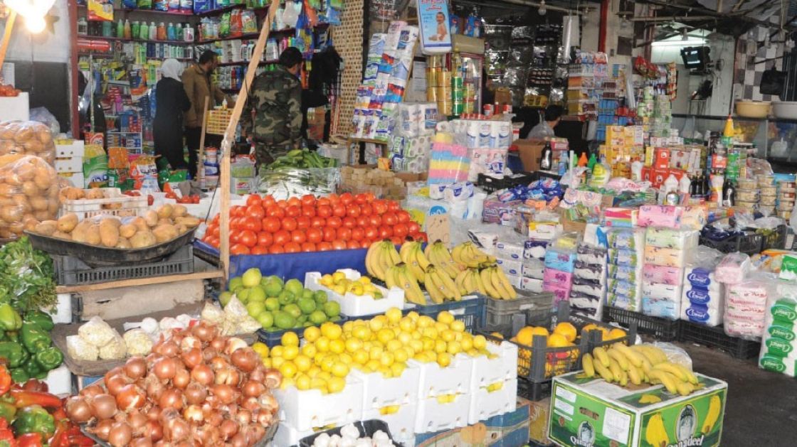 العمال بين انخفاض الأجور وارتفاع الأسعار