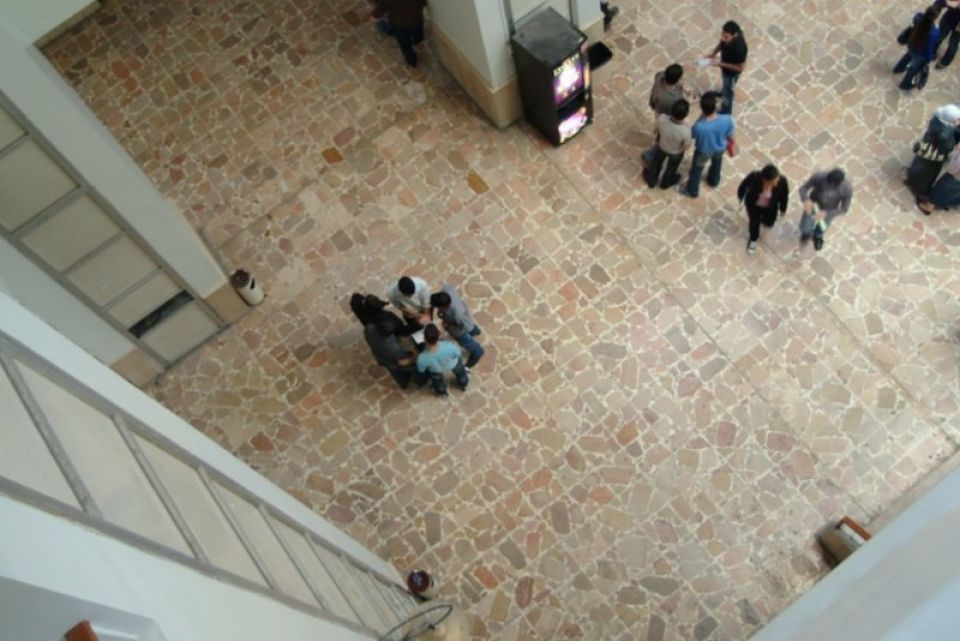 وجدتها: في صراع العلم والفساد